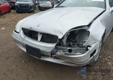 2002 Mercedes-Benz Slk 230 Kompressor z USA, uszkodzony, nr VIN WDBKK49F72F259438